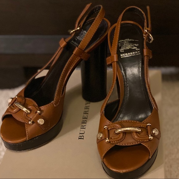 Burberry Shoes - ❌❌SOLD❌❌Burberry Authentic Heels